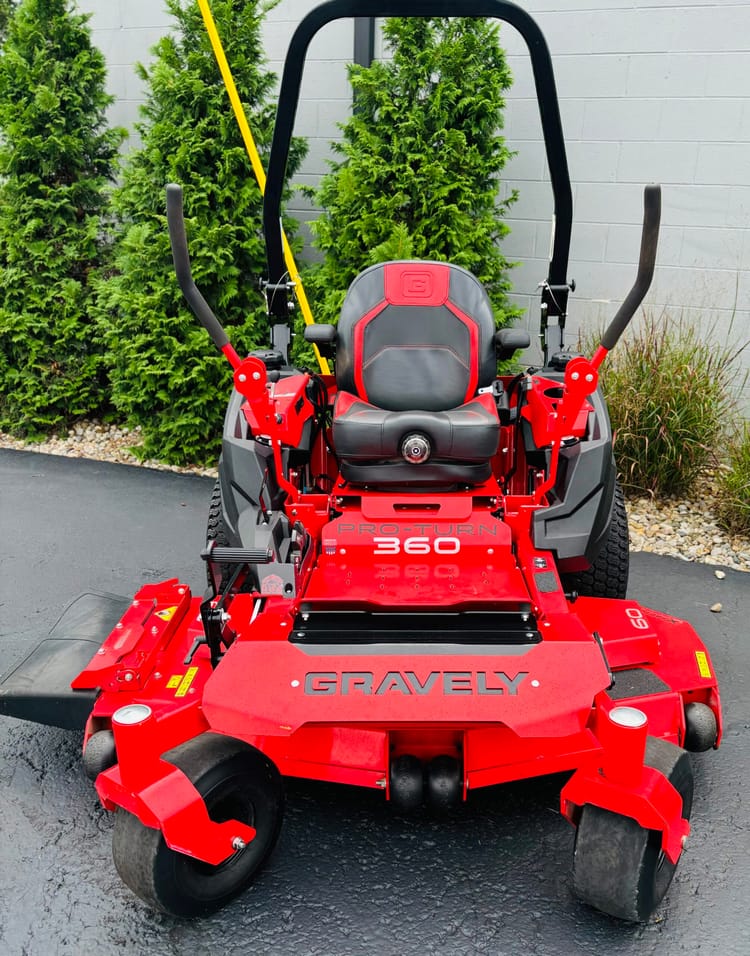 2023 Gravely Pro Turn 360